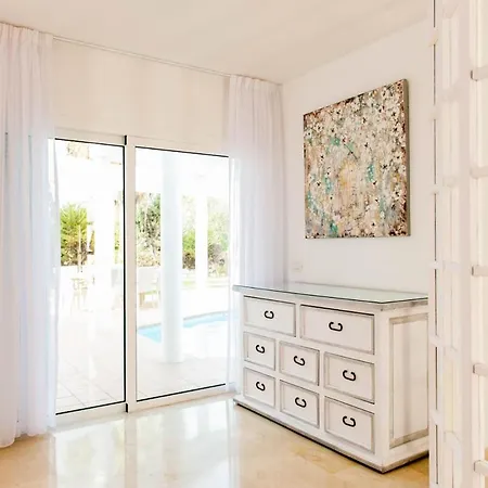 Adeje Sleeps 8 With Pool 别墅 *
